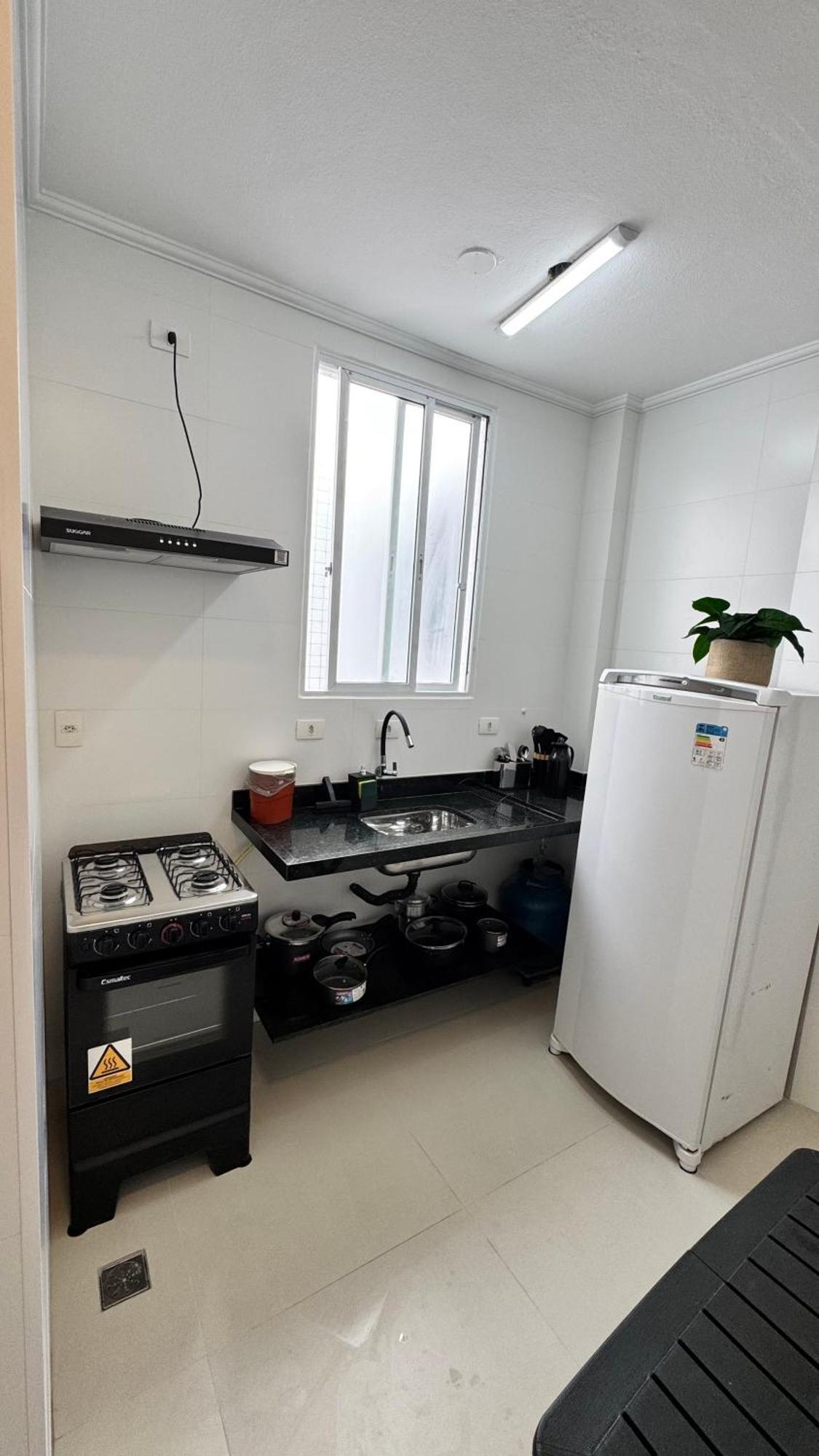 Studio 909 Pitangueiras - Edificio Bandeirantes - Com Estacionamento Incluido Гуаружа Екстер'єр фото